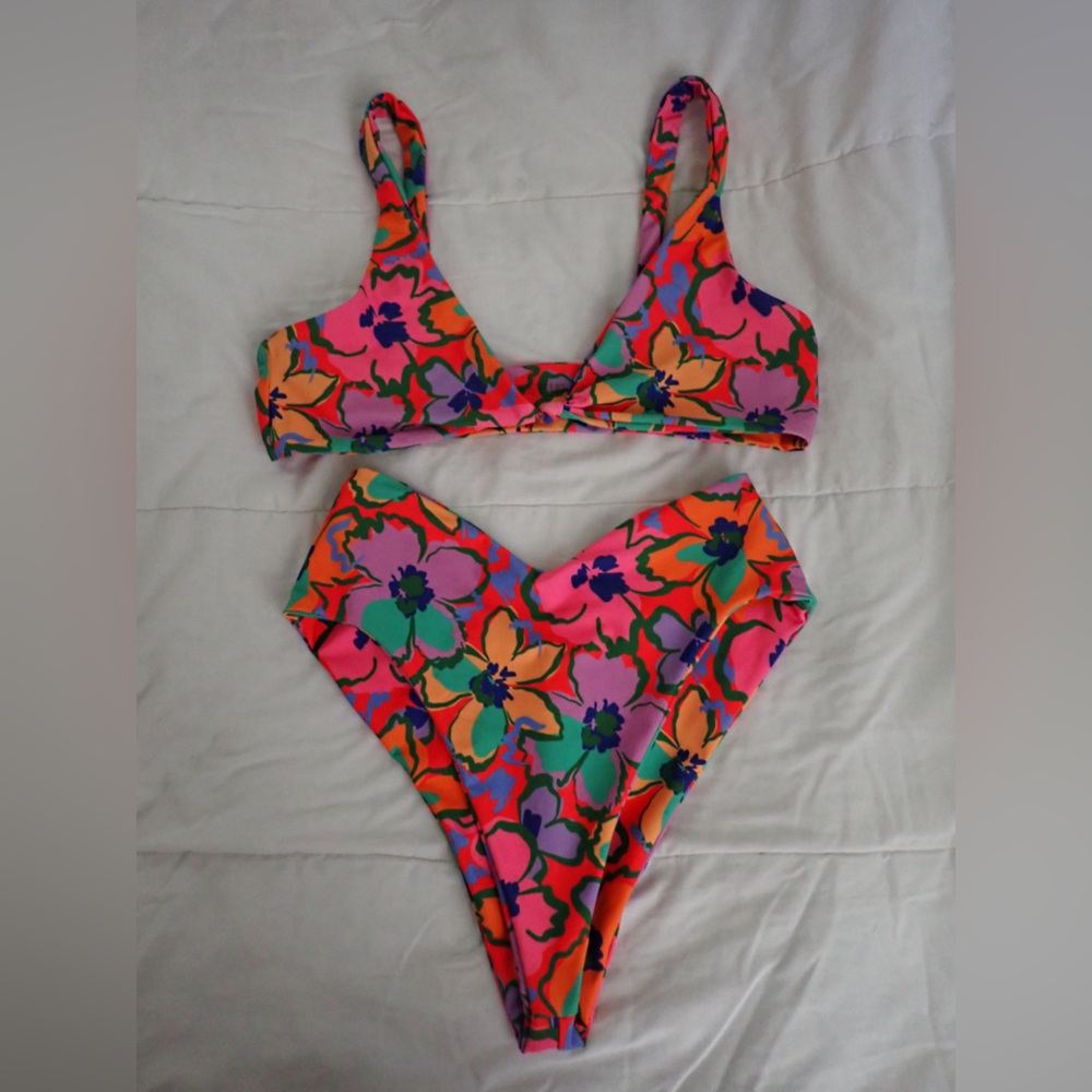 Skatie Swim Set